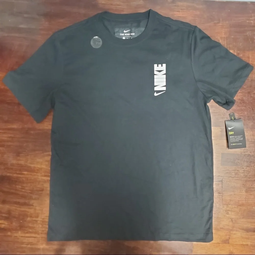Nike logo tee sz Various